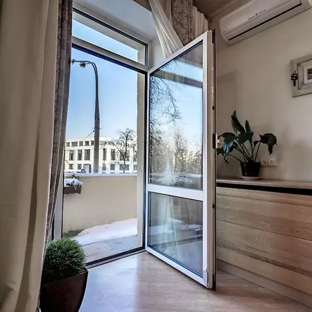 Апартаменты Свердлова 24 *